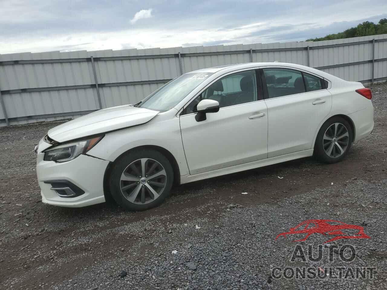 SUBARU LEGACY 2018 - 4S3BNAN61J3035515