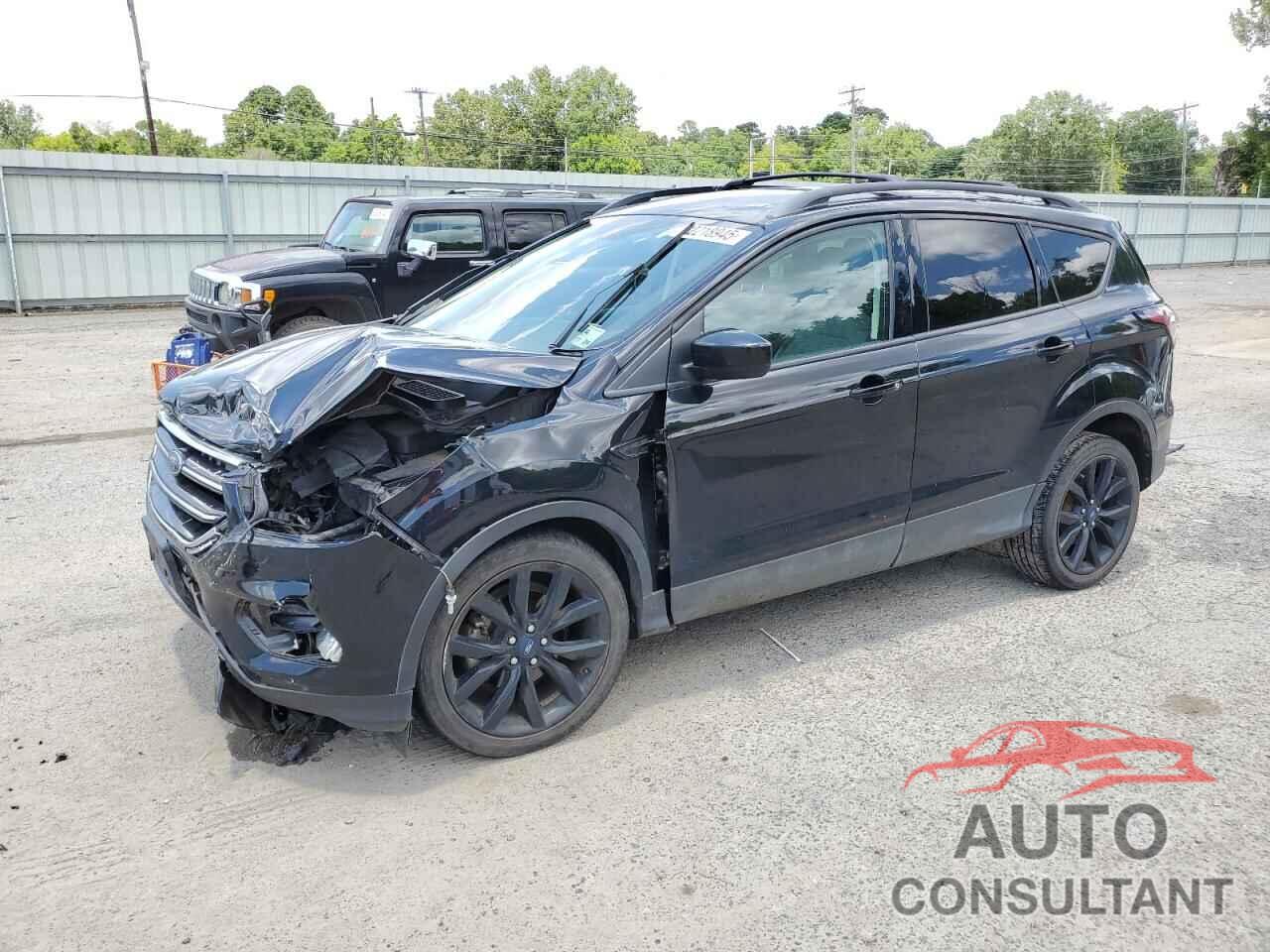 FORD ESCAPE 2018 - 1FMCU0GD6JUD20309