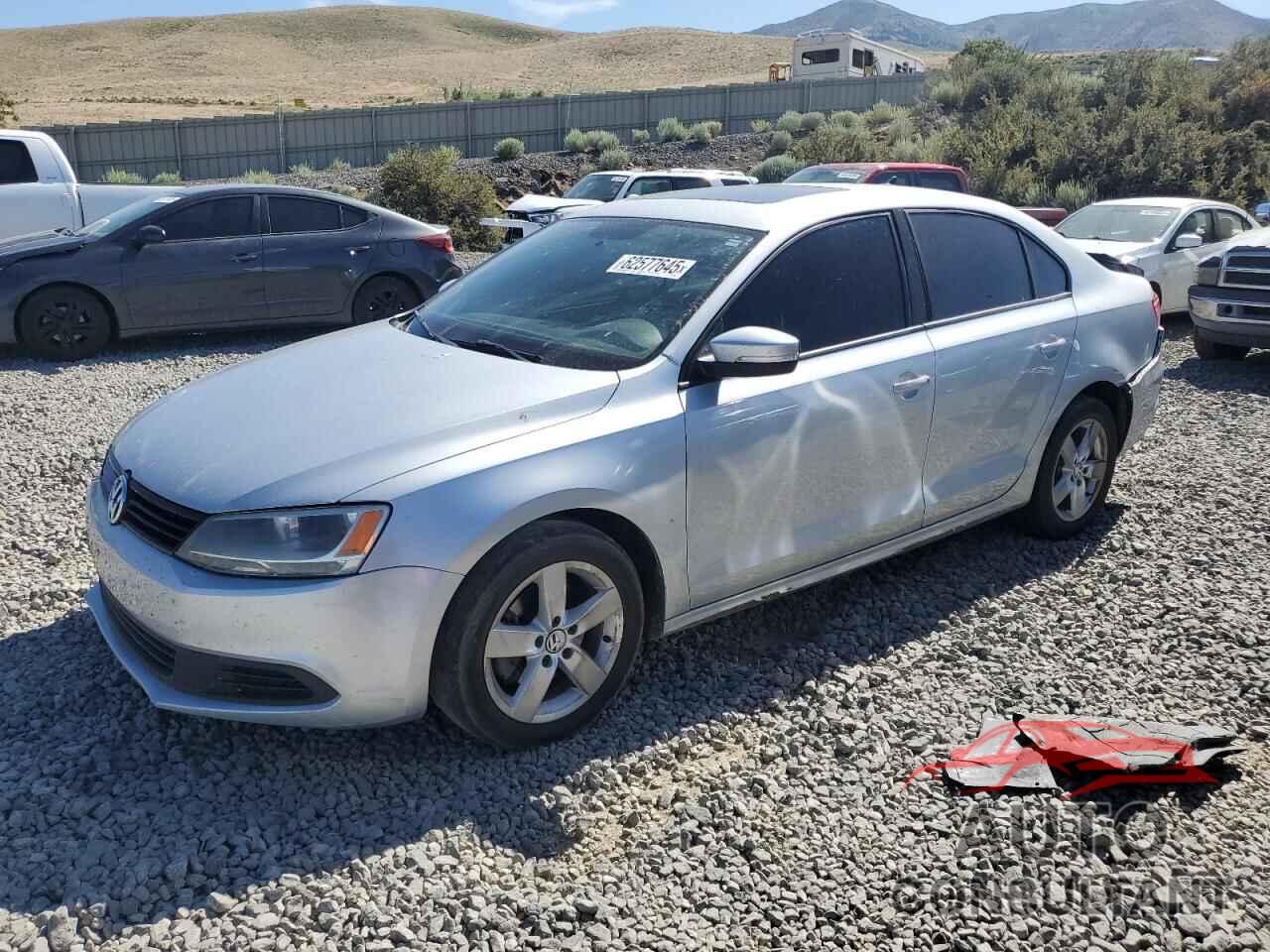 VOLKSWAGEN JETTA 2011 - 3VWLL7AJ6BM044604