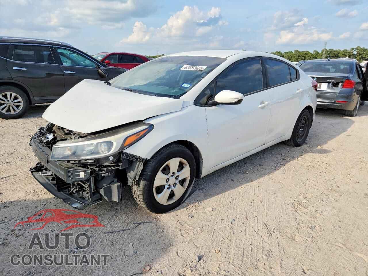 KIA FORTE 2017 - 3KPFK4A76HE067423