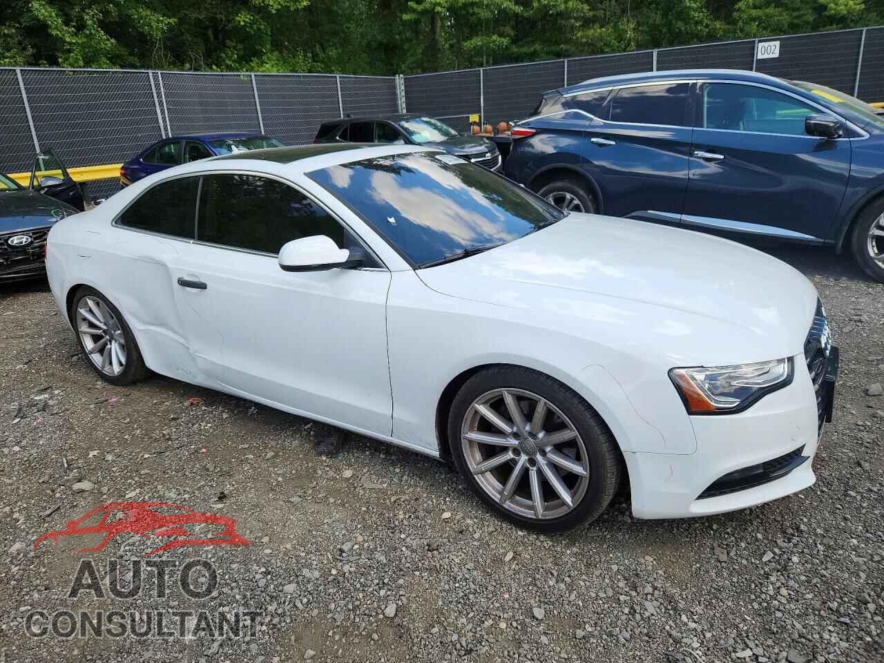 AUDI A5 2015 - WAUCFAFR8FA040432