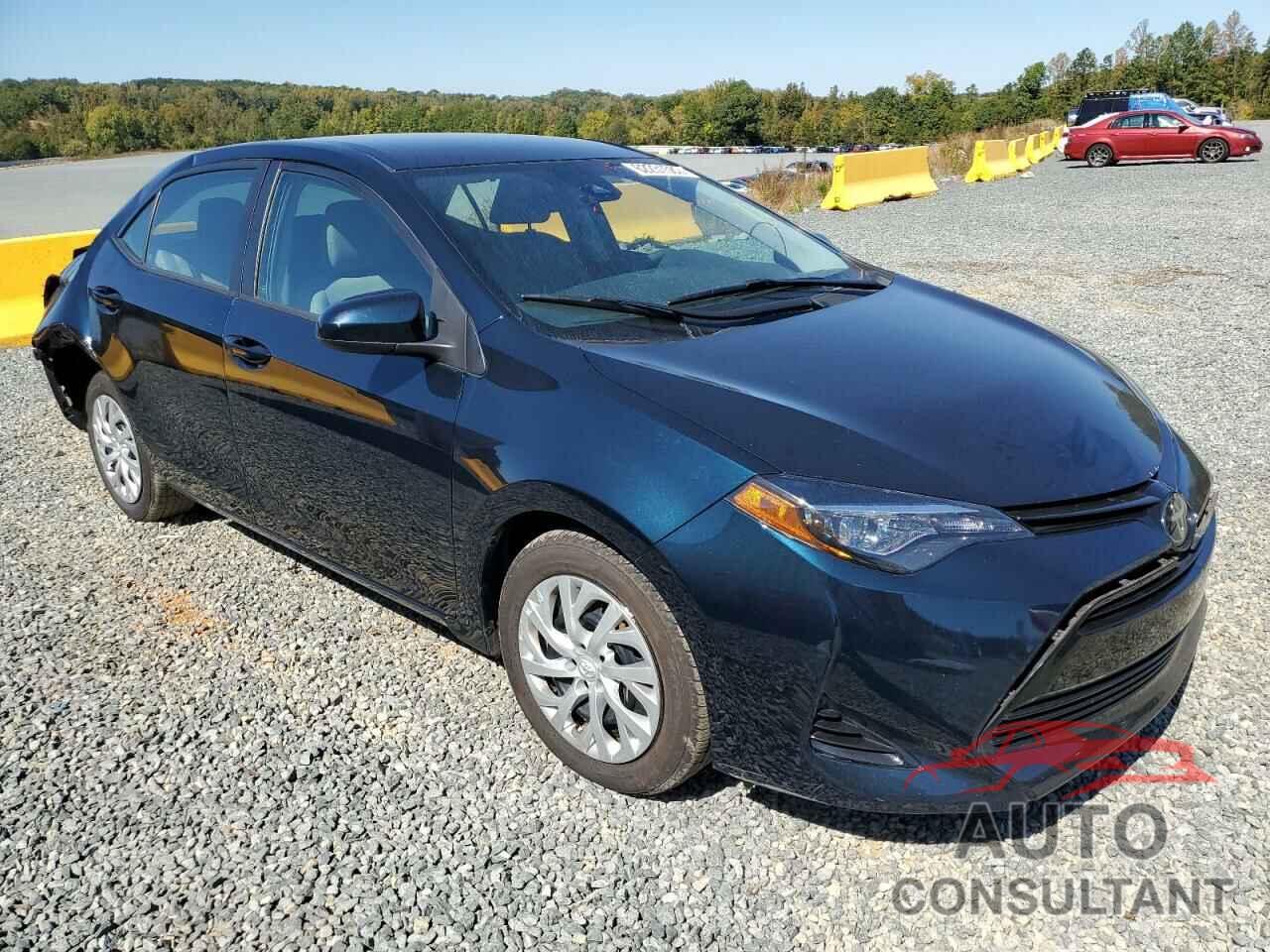 TOYOTA COROLLA 2018 - 5YFBURHE6JP844410