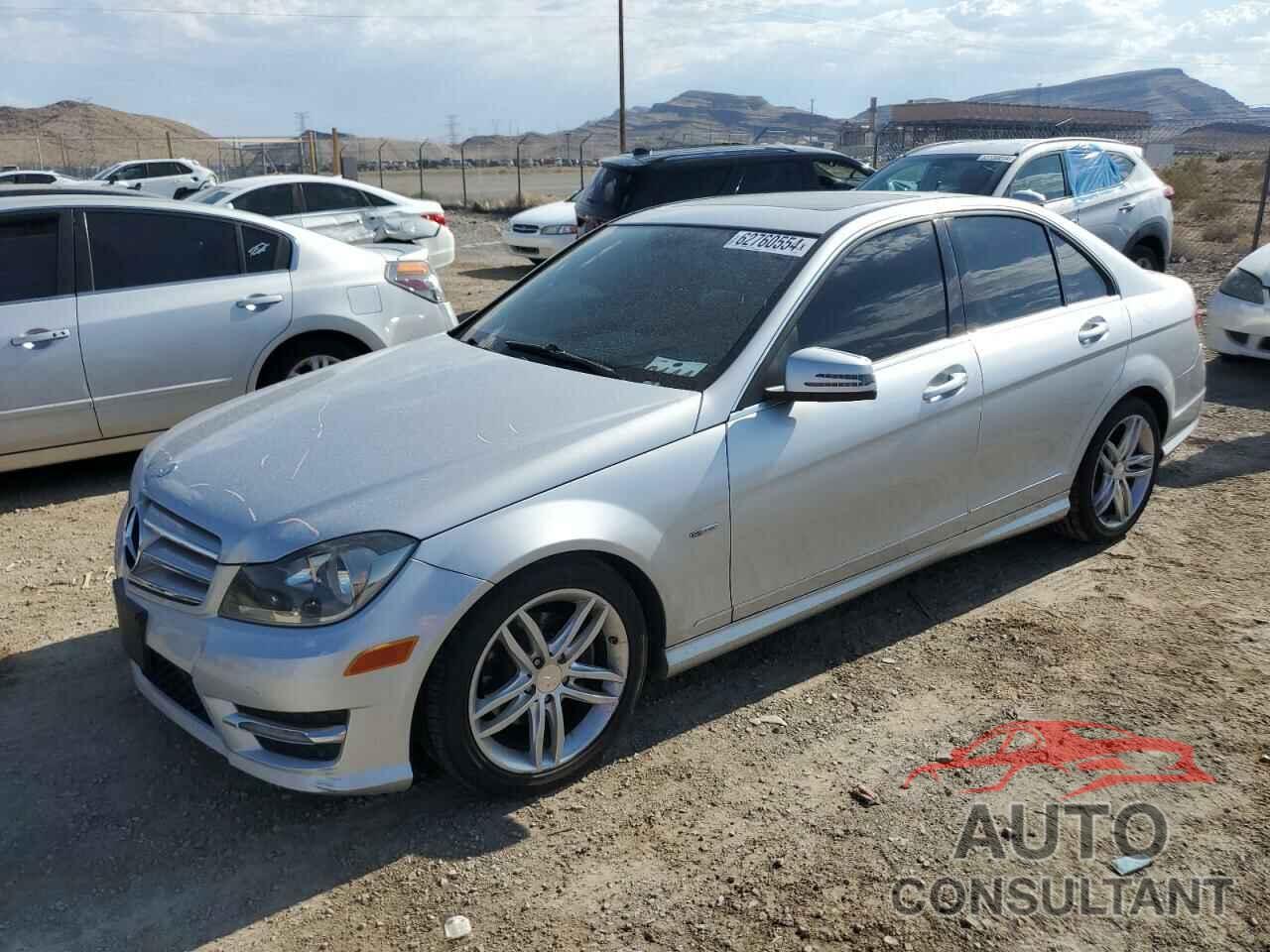 MERCEDES-BENZ C-CLASS 2012 - WDDGF4HB2CR210972