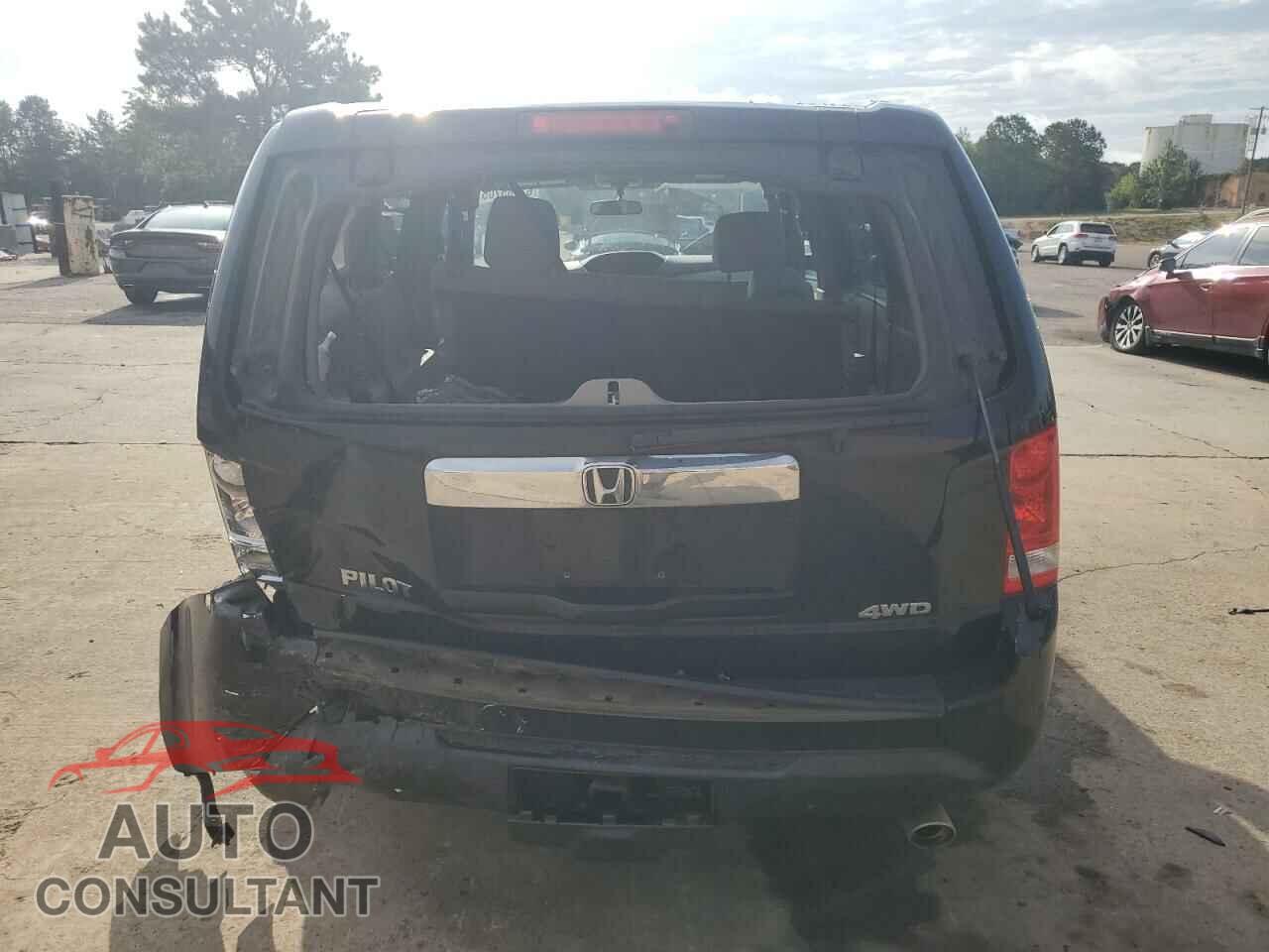 HONDA PILOT 2015 - 5FNYF4H46FB039606