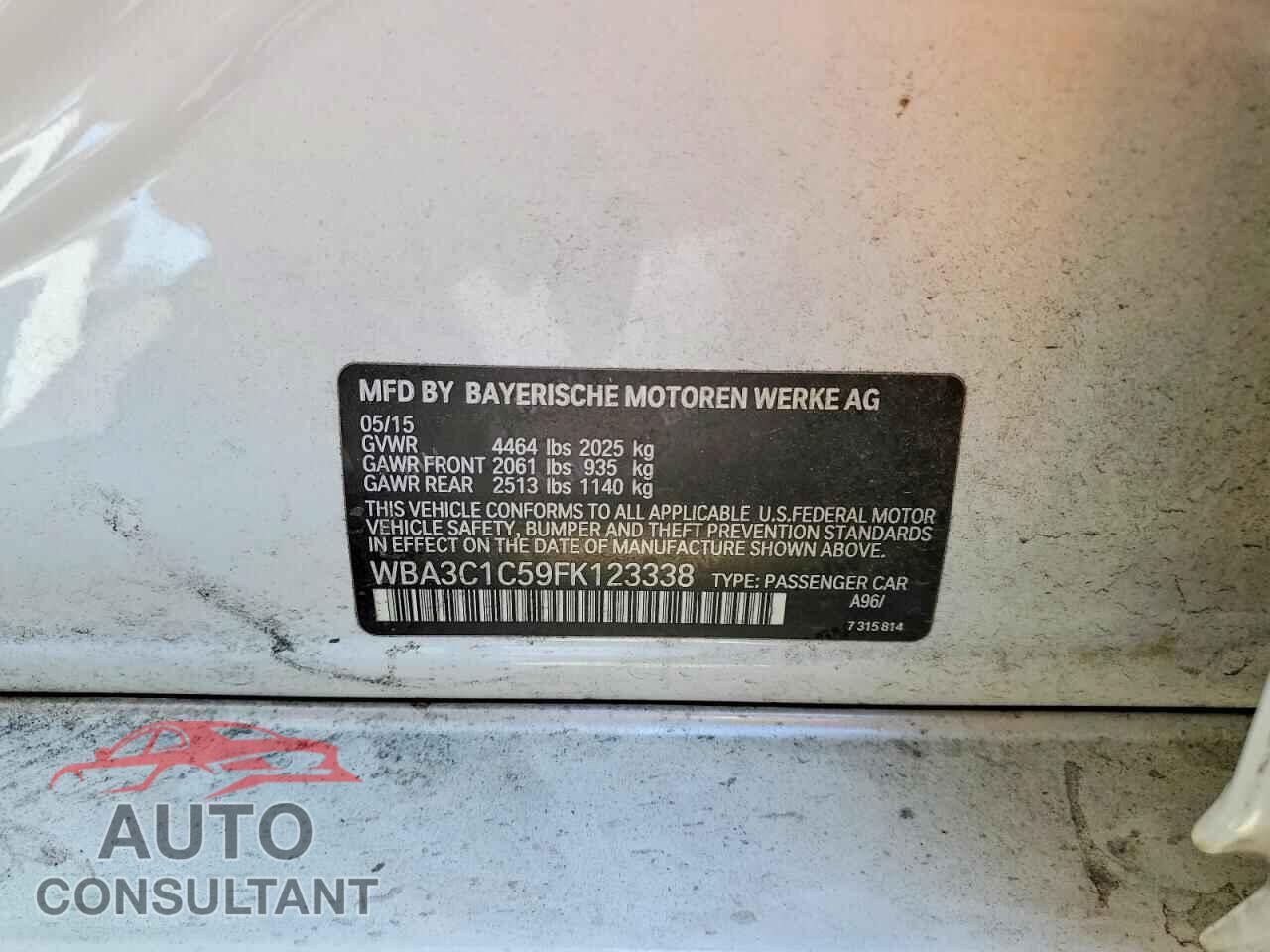 BMW 3 SERIES 2015 - WBA3C1C59FK123338