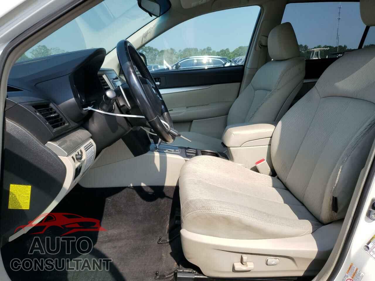 SUBARU OUTBACK 2011 - 4S4BRBFC6B3321842