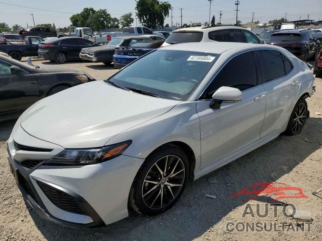 TOYOTA CAMRY 2023 - 4T1G11AK5PU097633