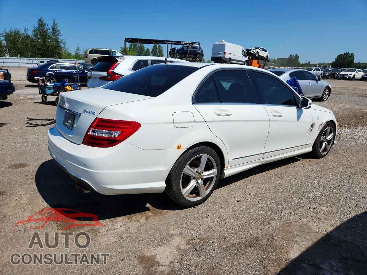 MERCEDES-BENZ C-CLASS 2013 - WDDGF8AB4DA788198