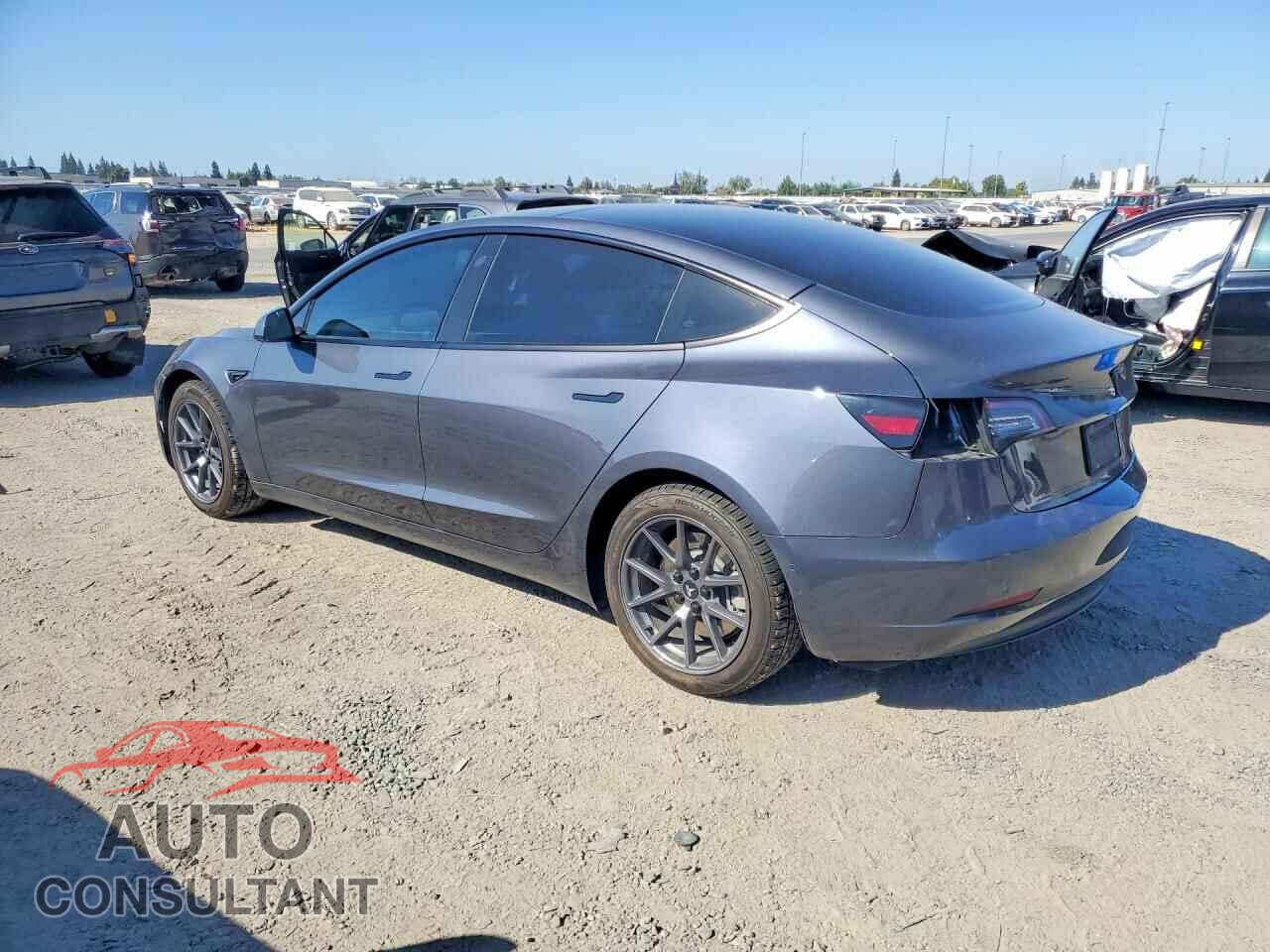 TESLA MODEL 3 2022 - 5YJ3E1EB0NF257358
