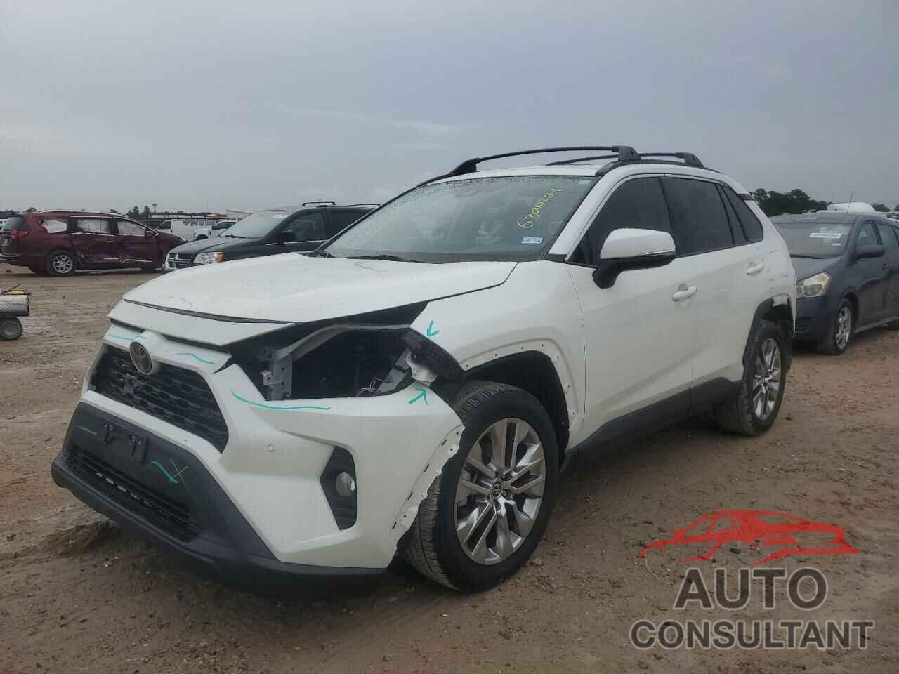 TOYOTA RAV4 2021 - 2T3C1RFV6MW169975