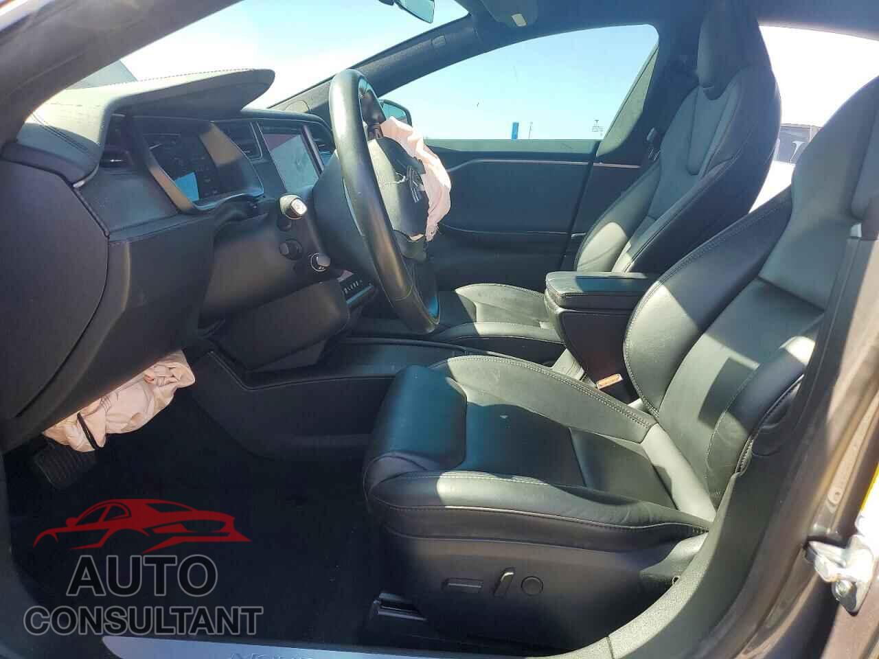 TESLA MODEL S 2020 - 5YJSA1E21LF391557