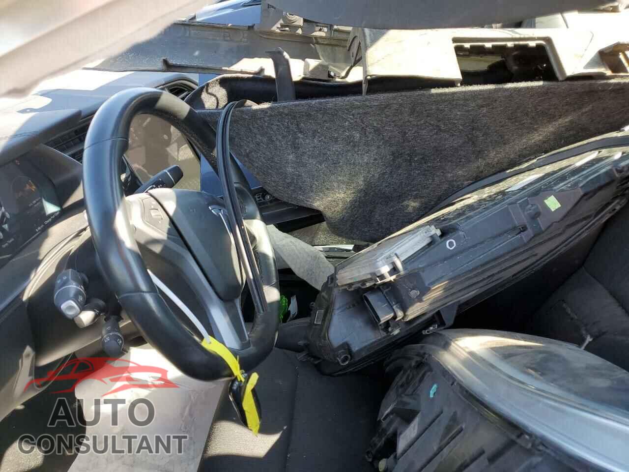 TESLA MODEL S 2018 - 5YJSA1E28JF281666