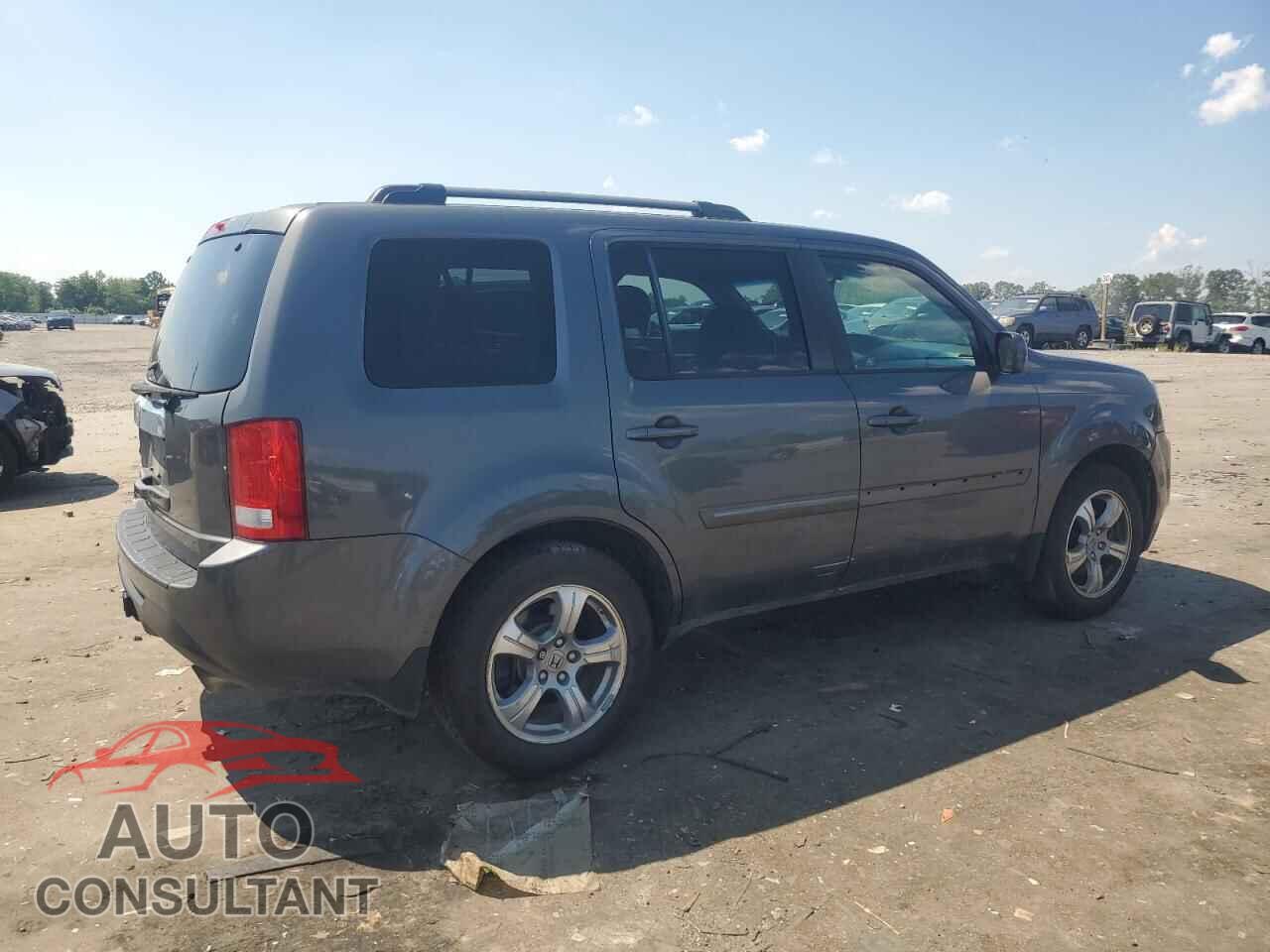 HONDA PILOT 2012 - 5FNYF3H56CB013523