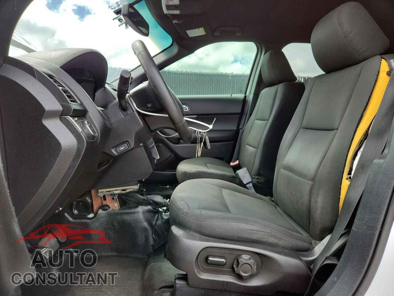 FORD EXPLORER 2018 - 1FM5K8AR7JGB46315