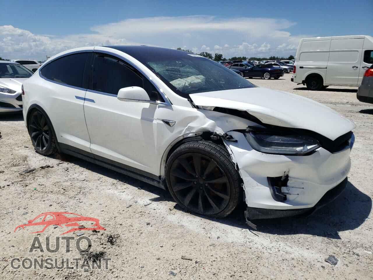 TESLA MODEL X 2017 - 5YJXCAE45HF075748