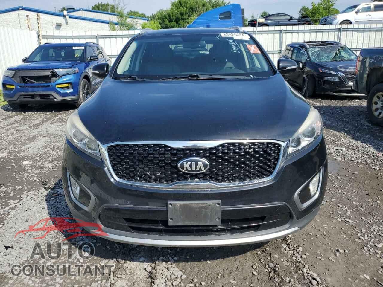 KIA SORENTO 2016 - 5XYPHDA57GG007962