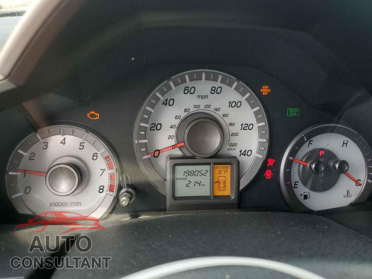HONDA PILOT 2015 - 5FNYF4H36FB007245
