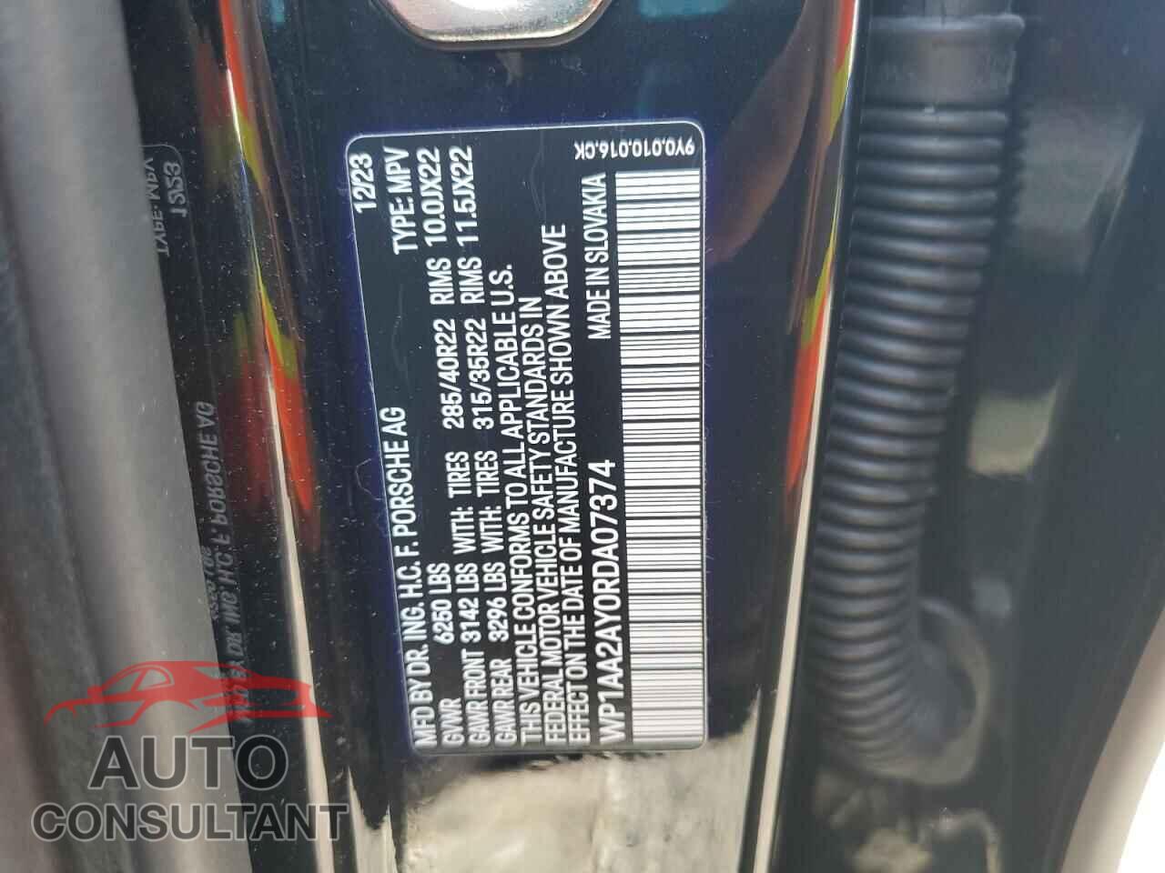 PORSCHE CAYENNE 2024 - WP1AA2AY0RDA07374
