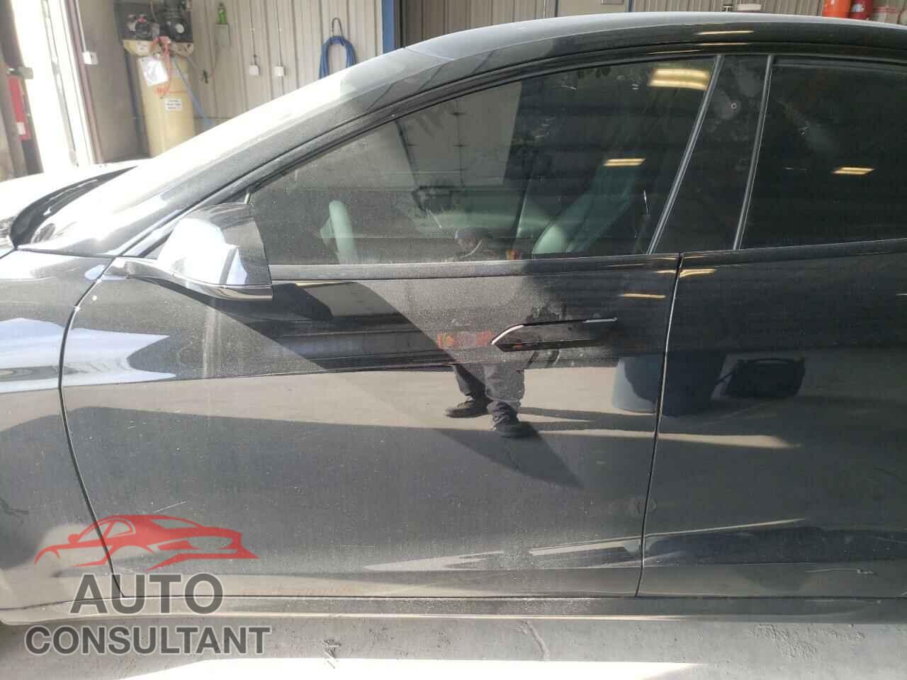 TESLA MODEL S 2021 - 5YJSA1E63MF437328