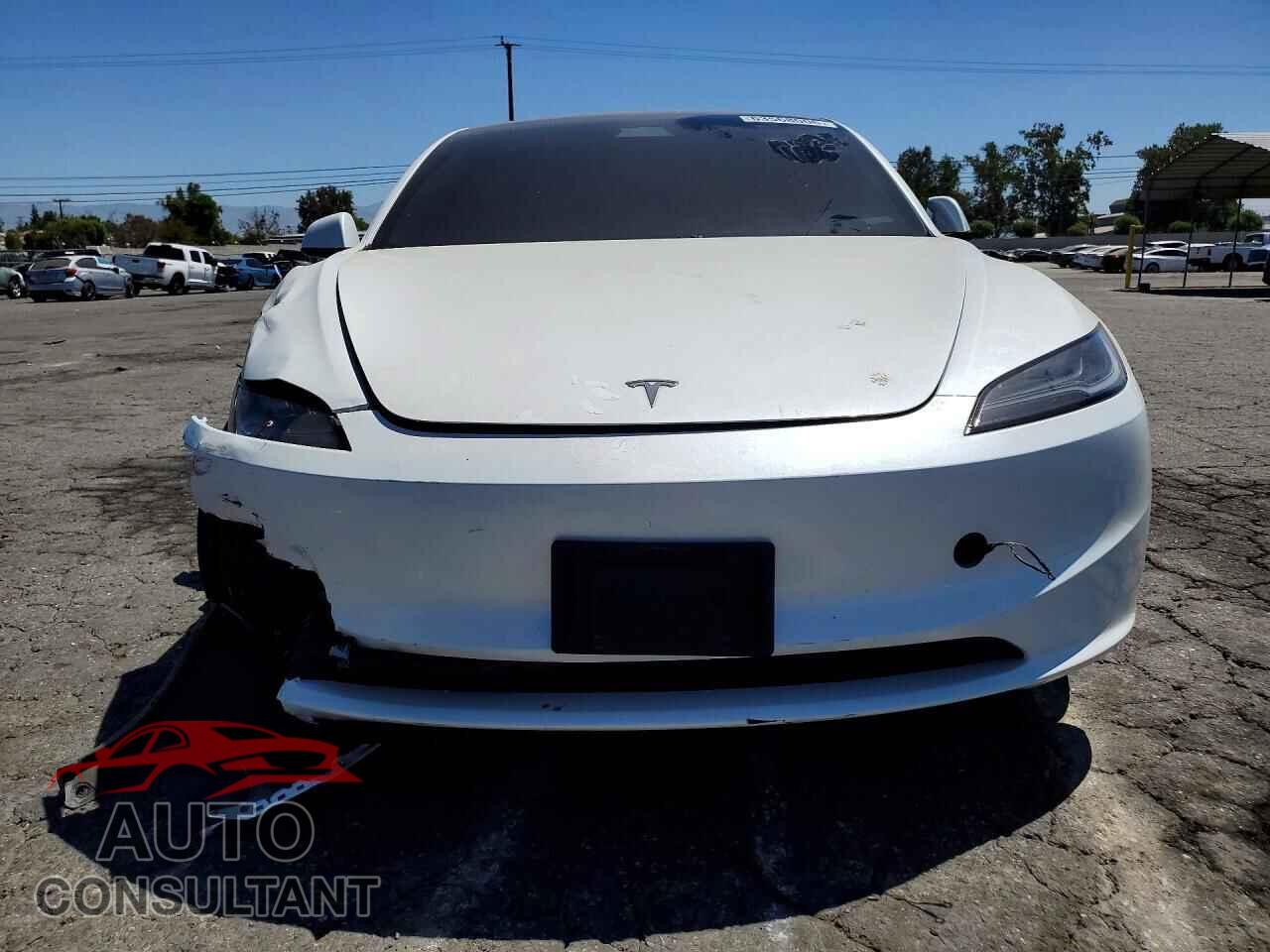 TESLA MODEL 3 2025 - 5YJ3E1EA0SF026057