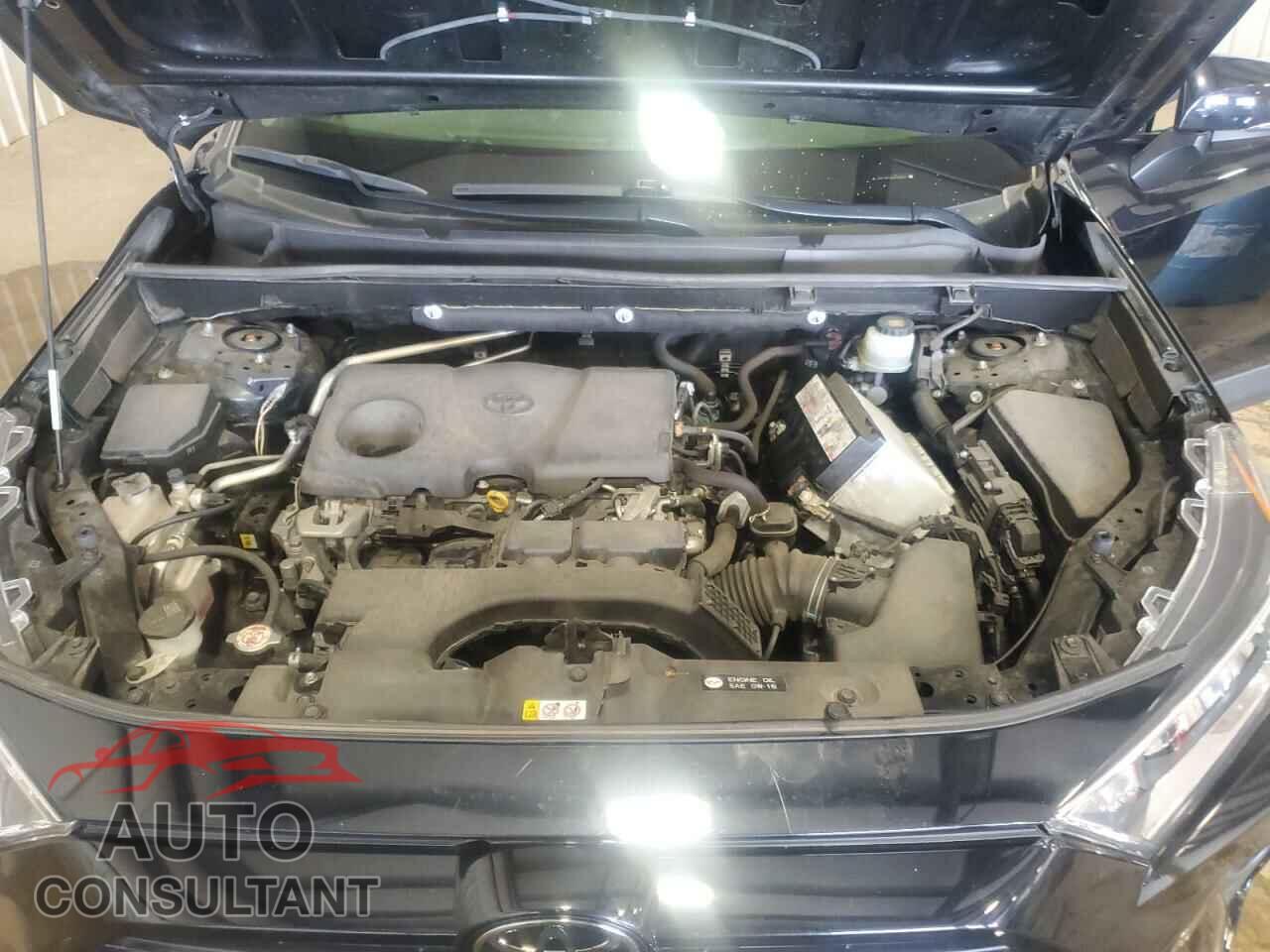 TOYOTA RAV4 2019 - JTMP1RFV6KD038542