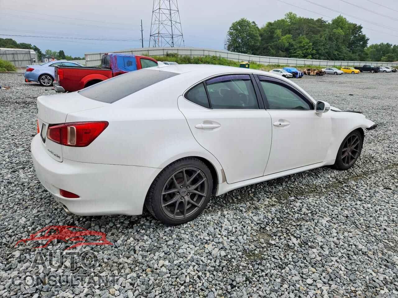 LEXUS IS 2012 - JTHCF5C25C5056396