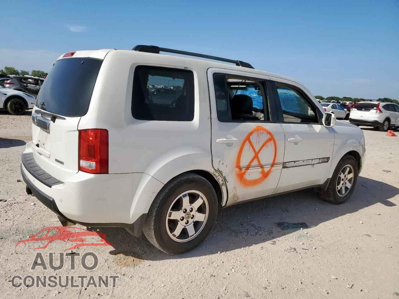 HONDA PILOT 2011 - 5FNYF3H96BB048287