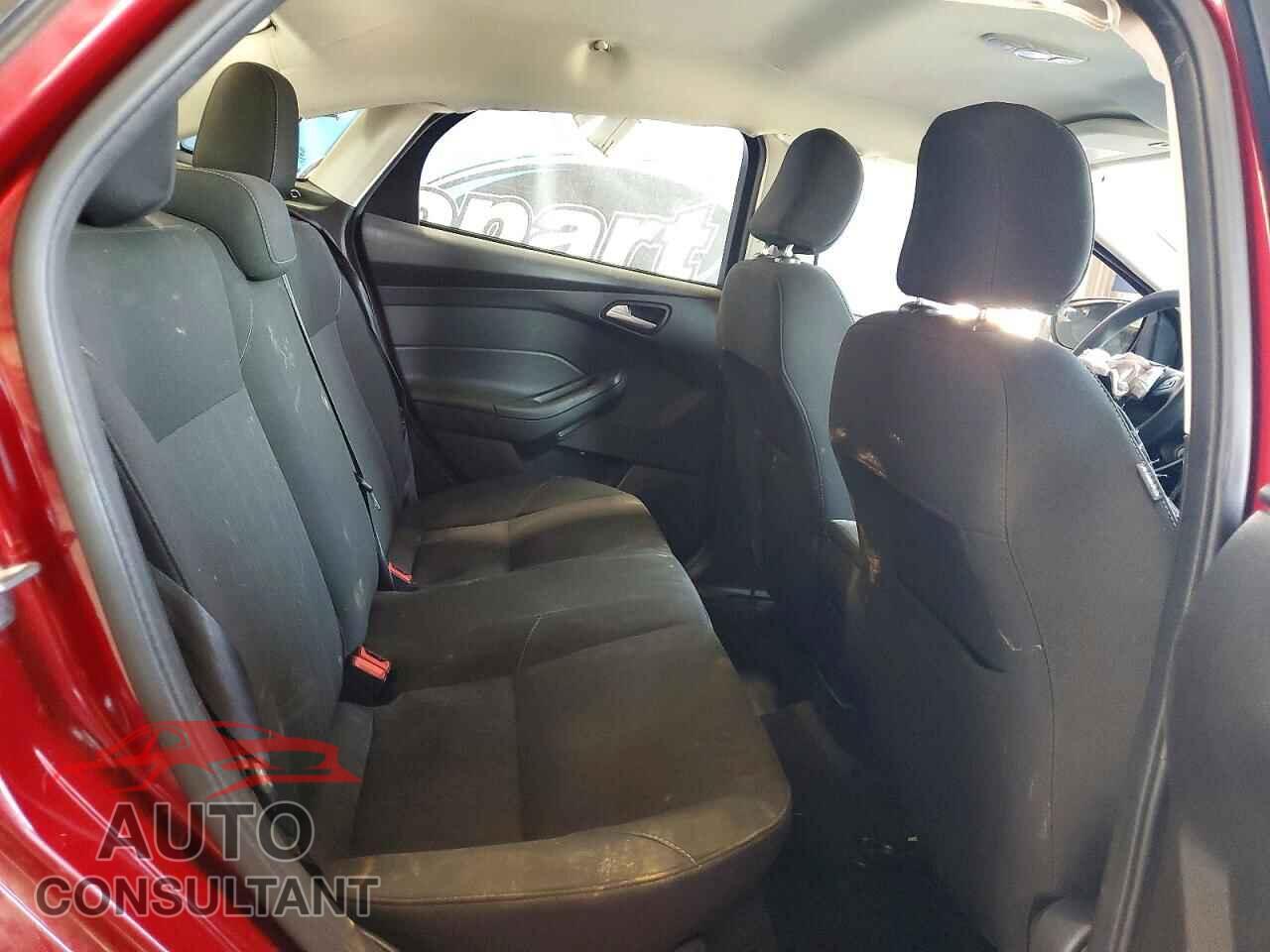 FORD FOCUS 2017 - 1FADP3F22HL274291