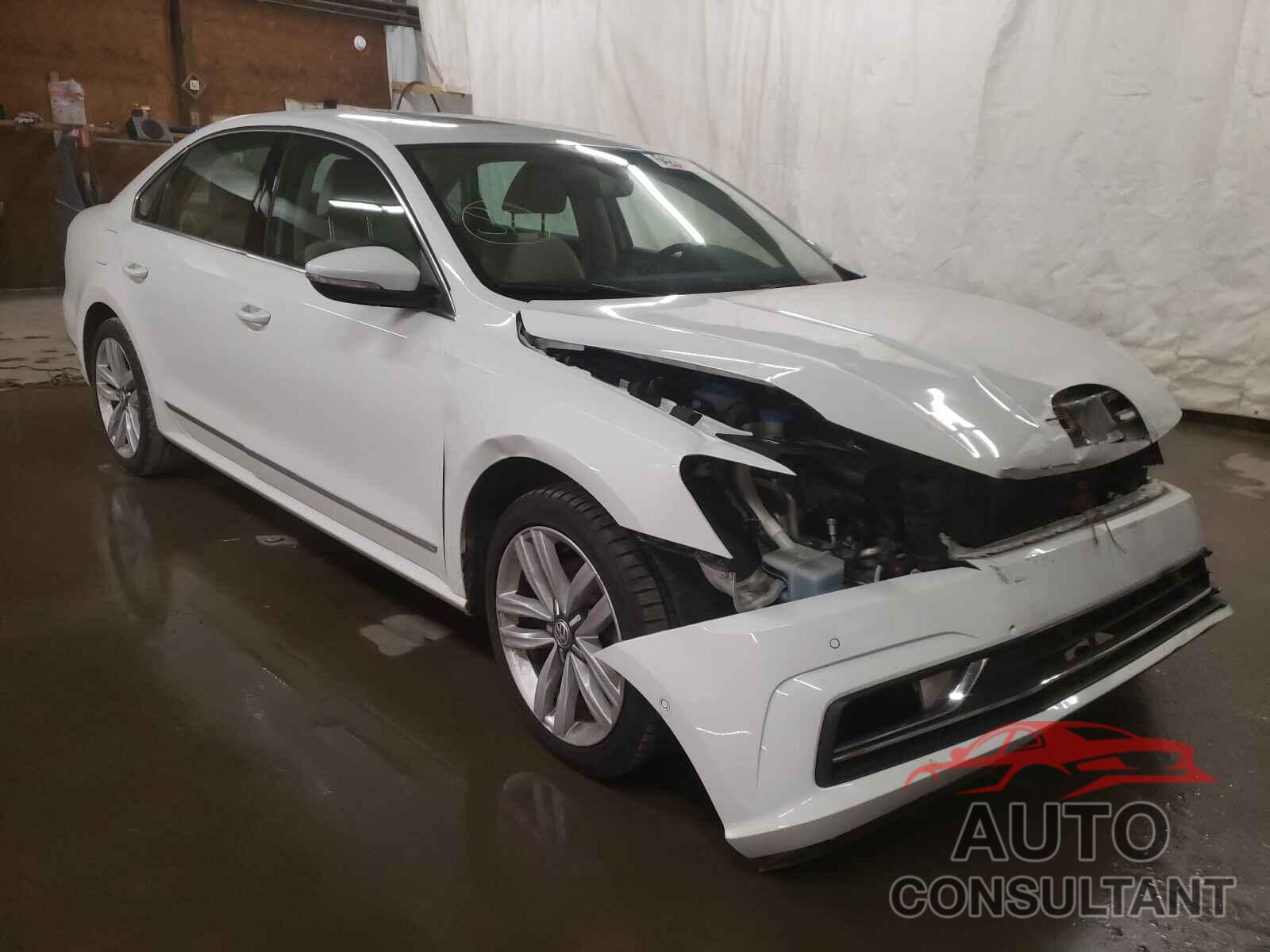VOLKSWAGEN PASSAT 2017 - 1VWCM7A3XHC085701
