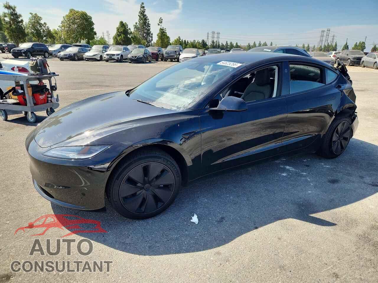 TESLA MODEL 3 2026 - 5YJ3E1EA4TF145313