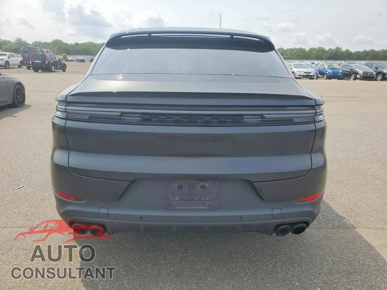 PORSCHE CAYENNE 2024 - WP1BA2AY7RDA54647
