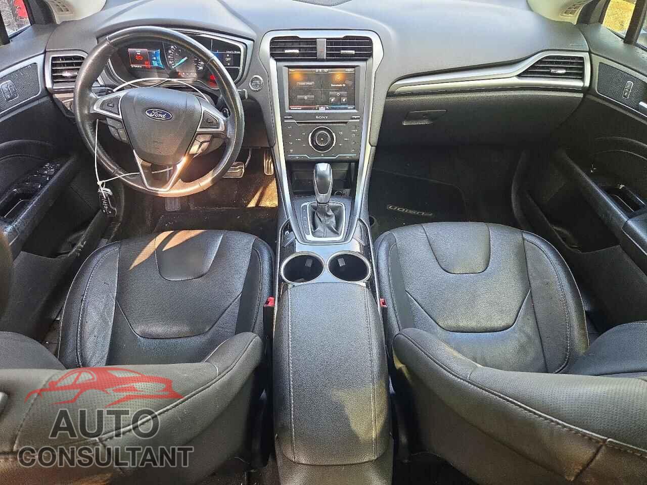 FORD FUSION 2013 - 3FA6P0D99DR332996