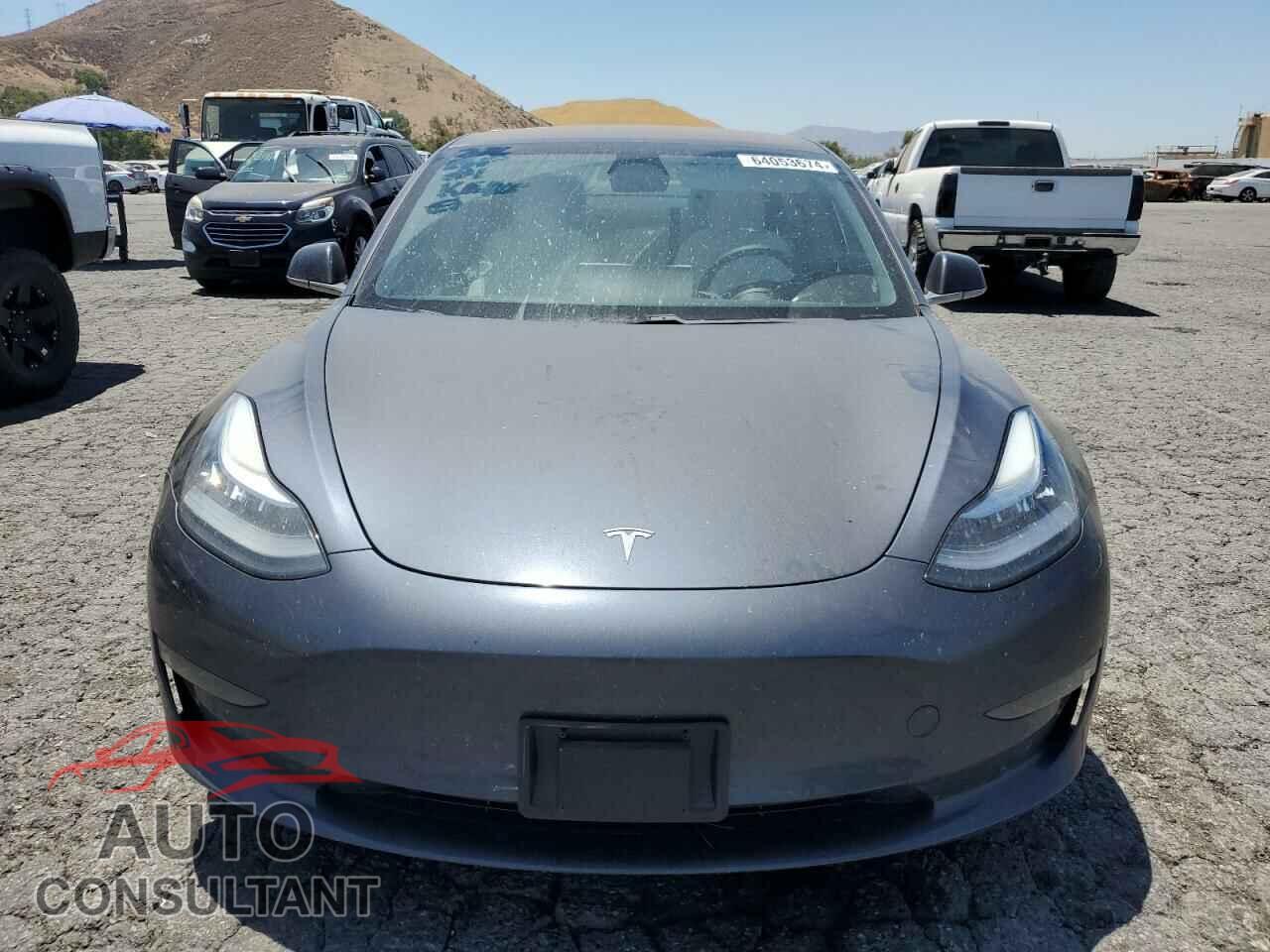 TESLA MODEL 3 2018 - 5YJ3E1EA6JF168864