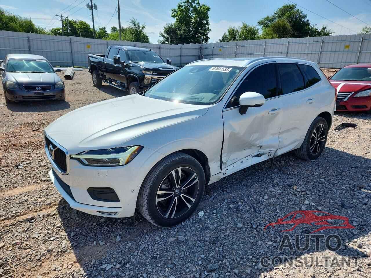 VOLVO XC60 2018 - YV4A22RK7J1001881