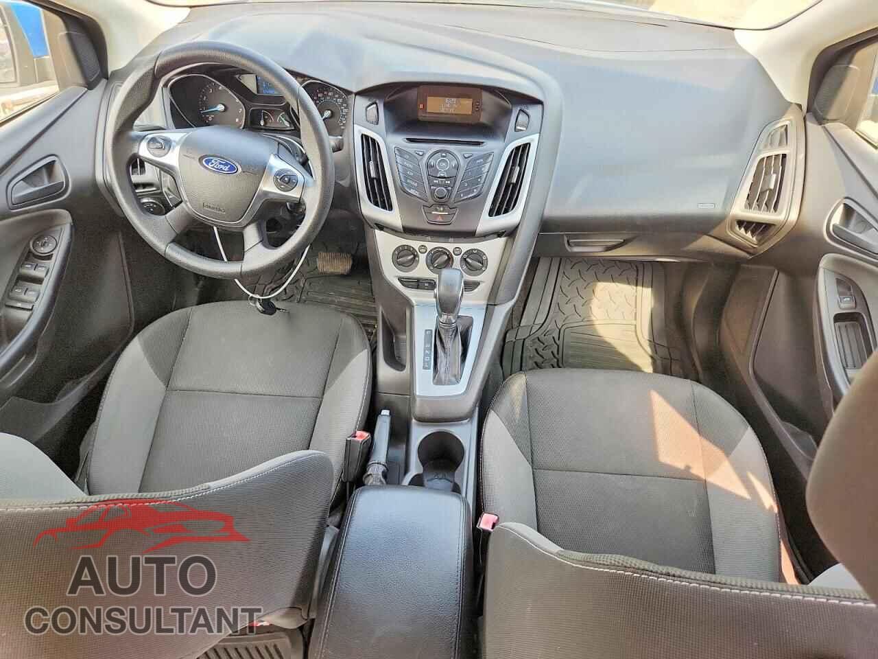 FORD FOCUS 2012 - 1FAHP3F21CL320770
