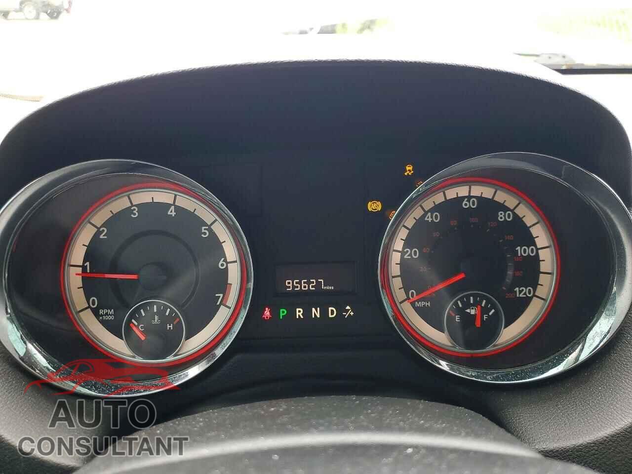 DODGE CARAVAN 2013 - 2C4RDGBG7DR710281