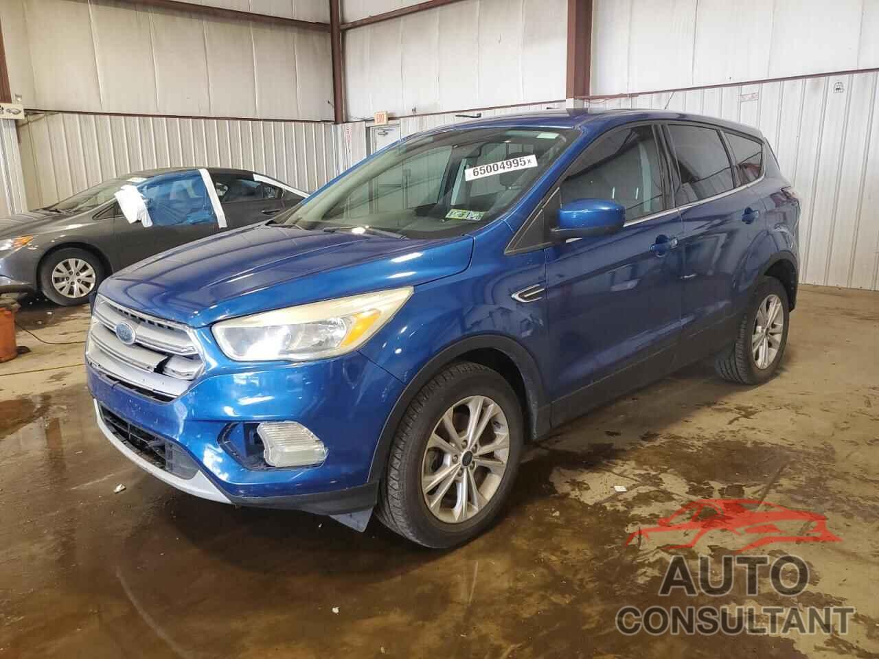 FORD ESCAPE 2017 - 1FMCU0GD5HUD49116