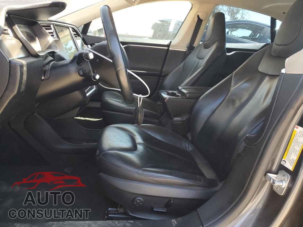 TESLA MODEL S 2014 - 5YJSA1H13EFP54155