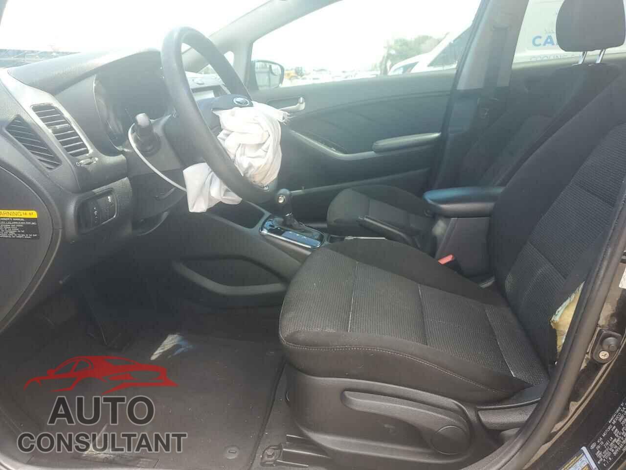 KIA FORTE 2017 - 3KPFK4A78HE060196