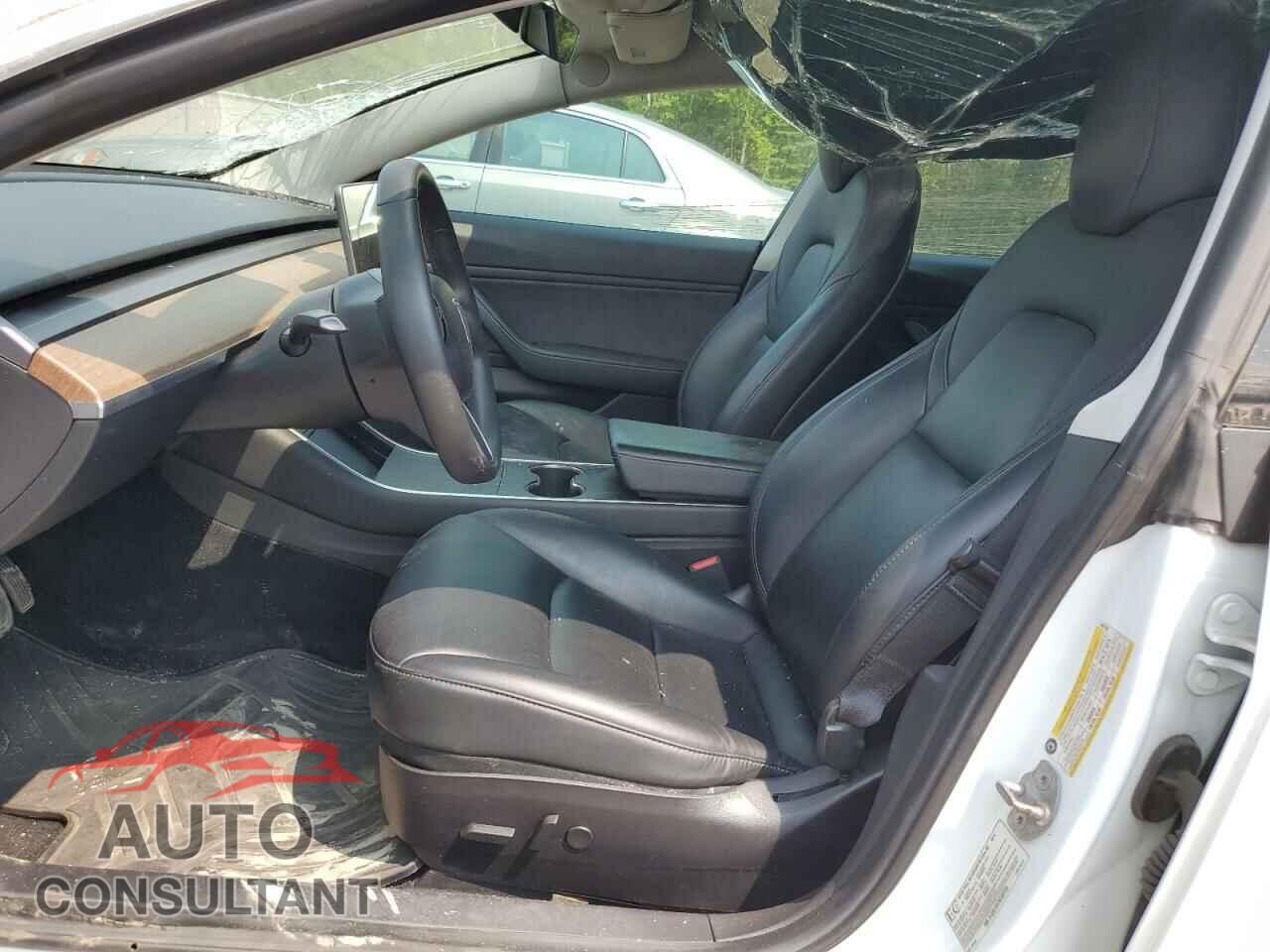 TESLA MODEL 3 2019 - 5YJ3E1EA7KF487725