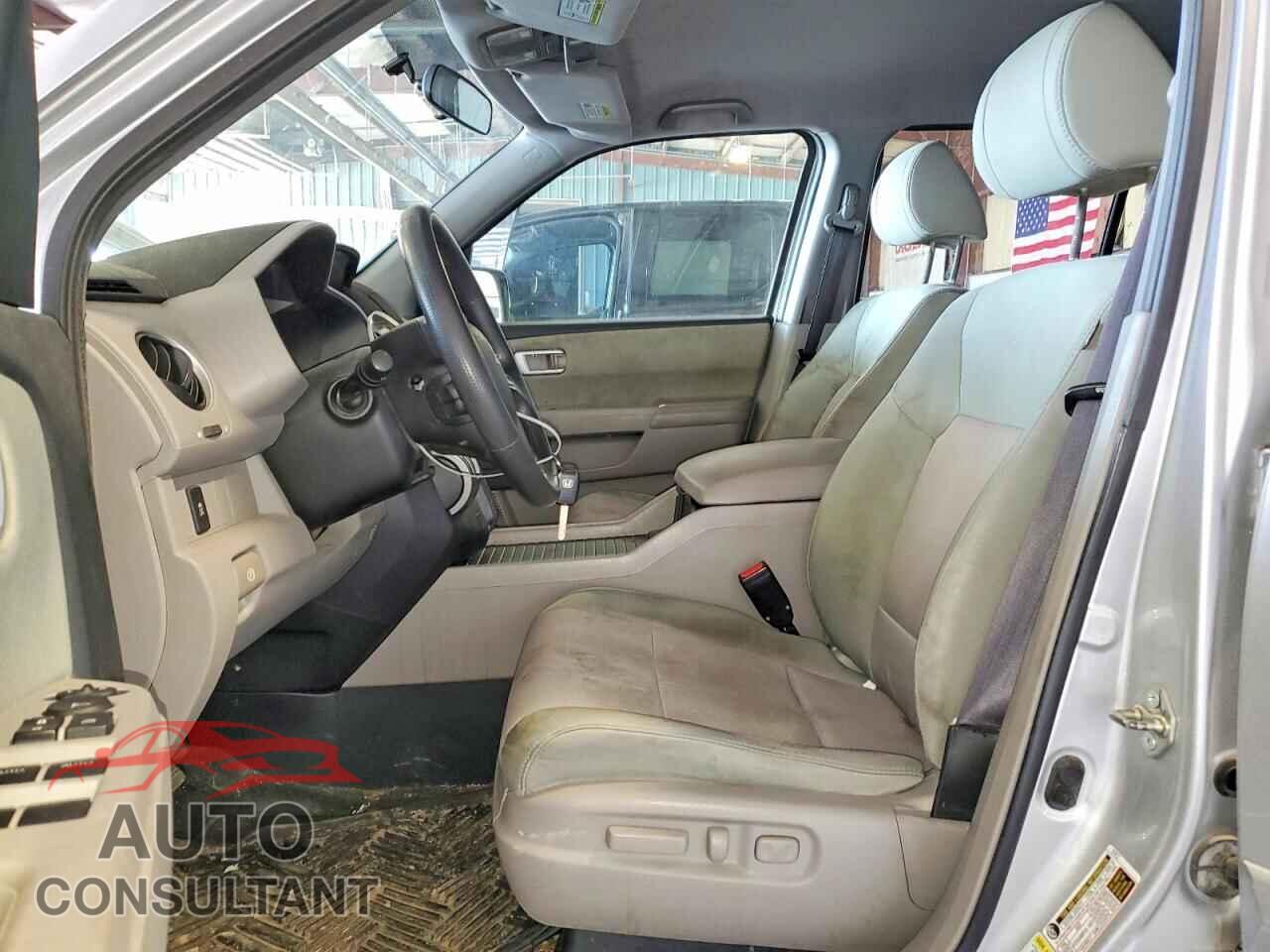 HONDA PILOT 2014 - 5FNYF4H41EB050169