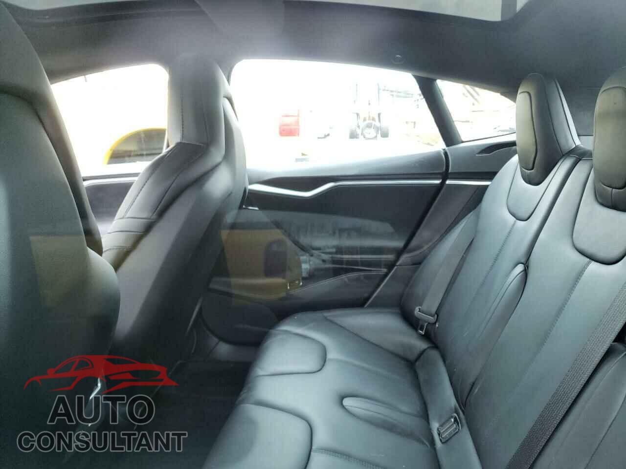 TESLA MODEL S 2016 - 5YJSA1E29GF161352