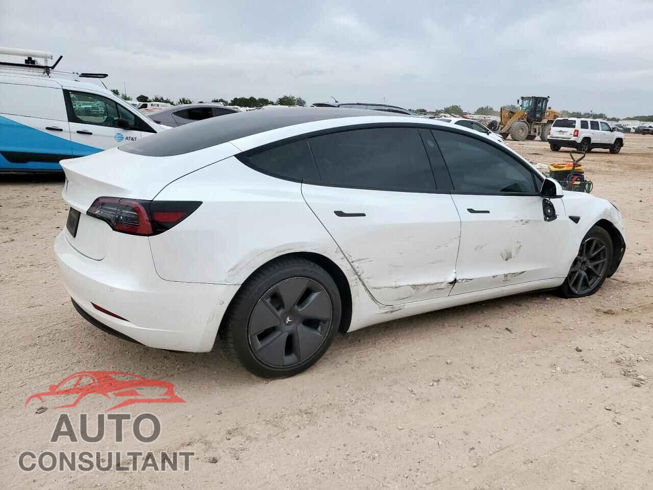 TESLA MODEL 3 2021 - 5YJ3E1EA6MF871479