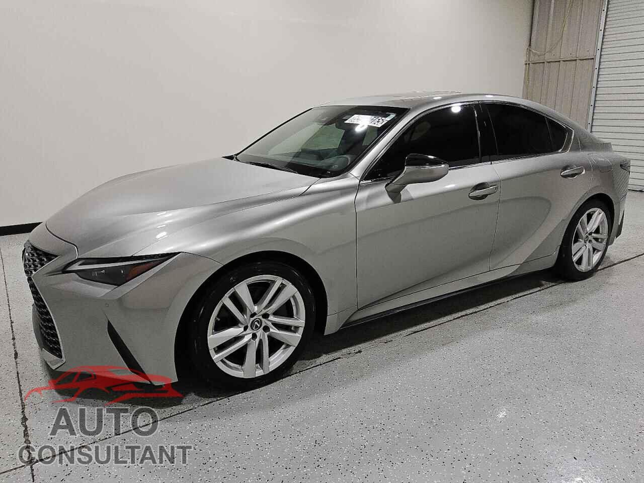 LEXUS IS 2021 - JTHCA1D20M5115331