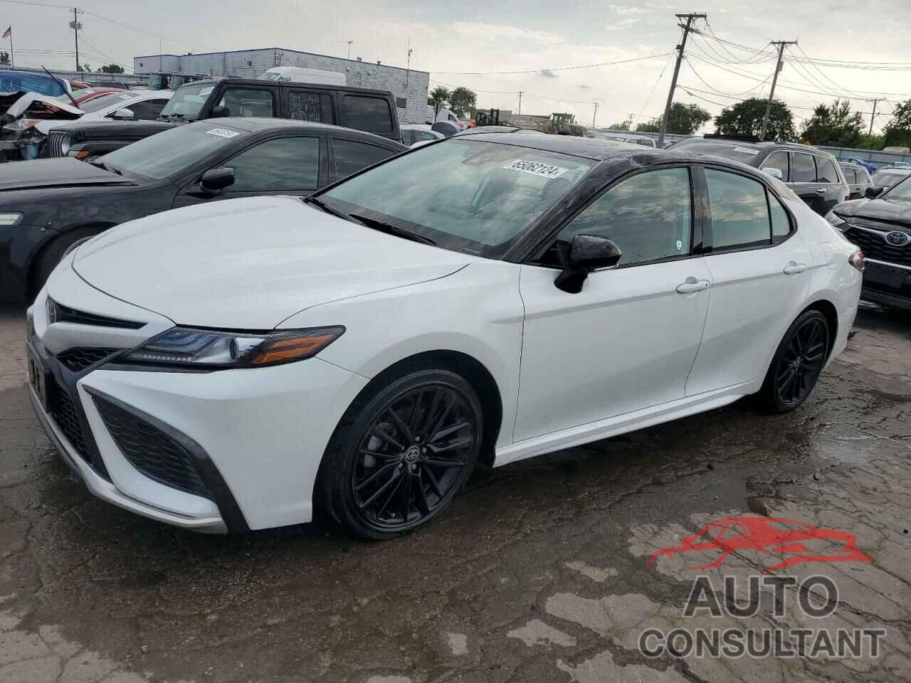 TOYOTA CAMRY 2022 - 4T1K61BK3NU061687