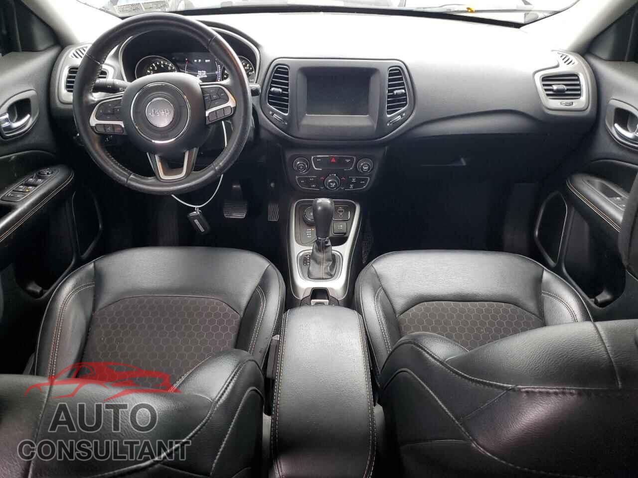 JEEP COMPASS 2020 - 3C4NJDBB3LT112646
