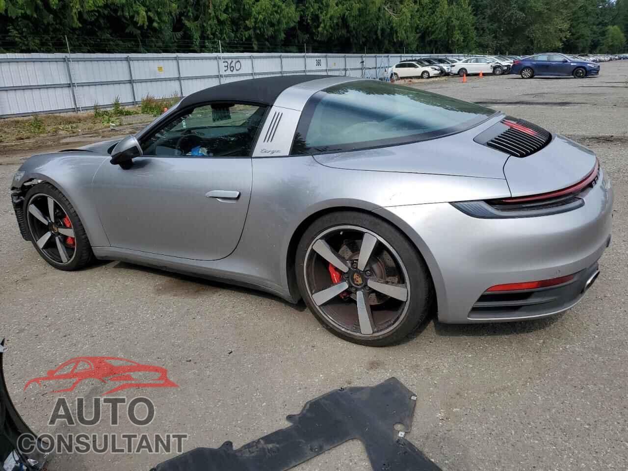 PORSCHE 911 2021 - WP0BB2A98MS235087