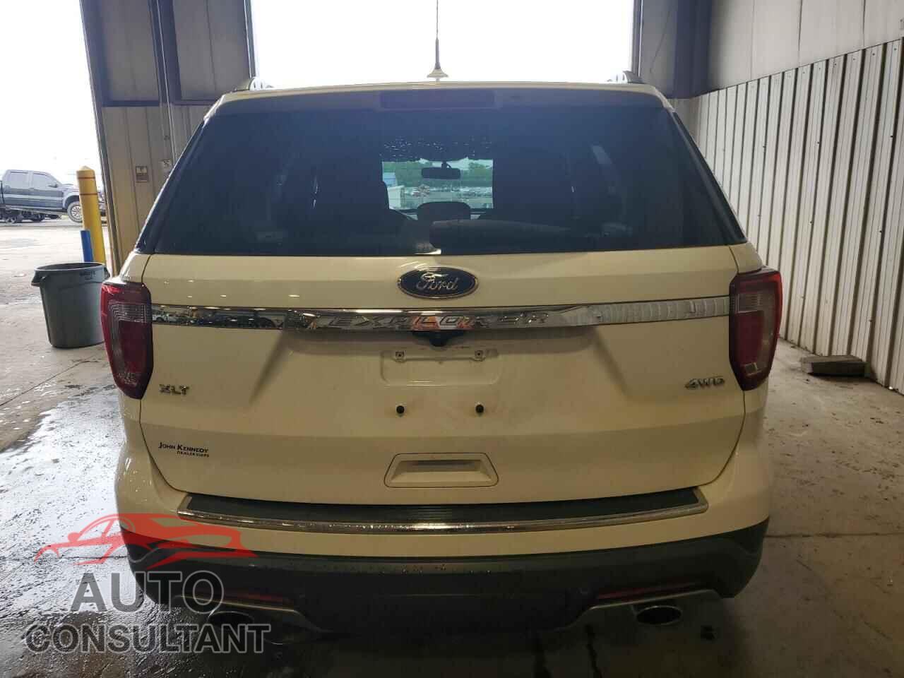 FORD EXPLORER 2018 - 1FM5K8D82JGC38757