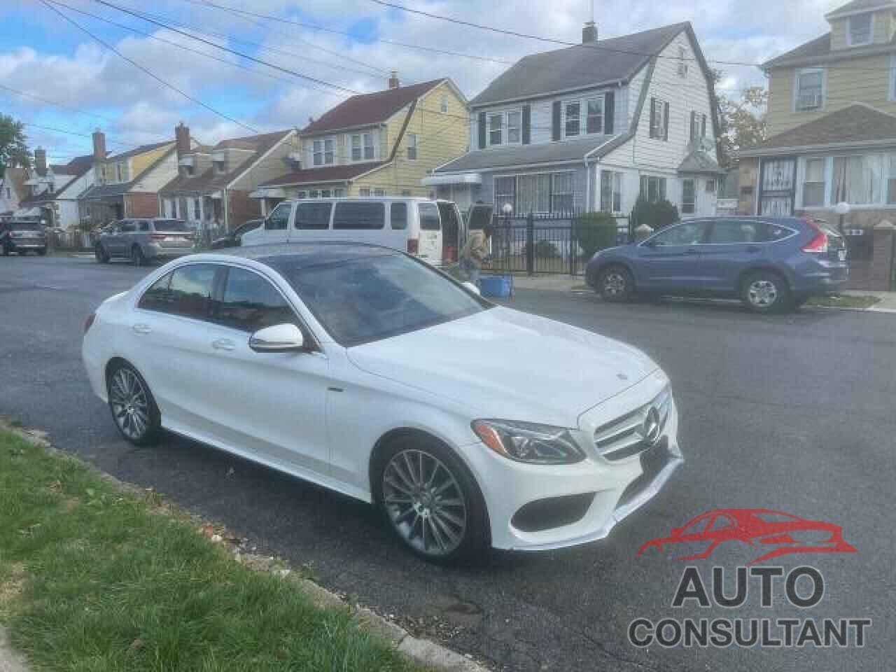 MERCEDES-BENZ C-CLASS 2017 - 55SWF4JB6HU182072
