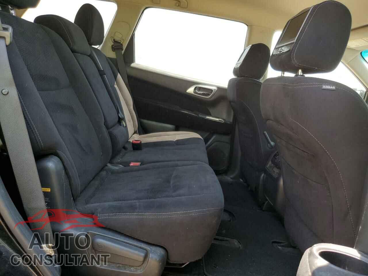 NISSAN PATHFINDER 2013 - 5N1AR2MM5DC674941
